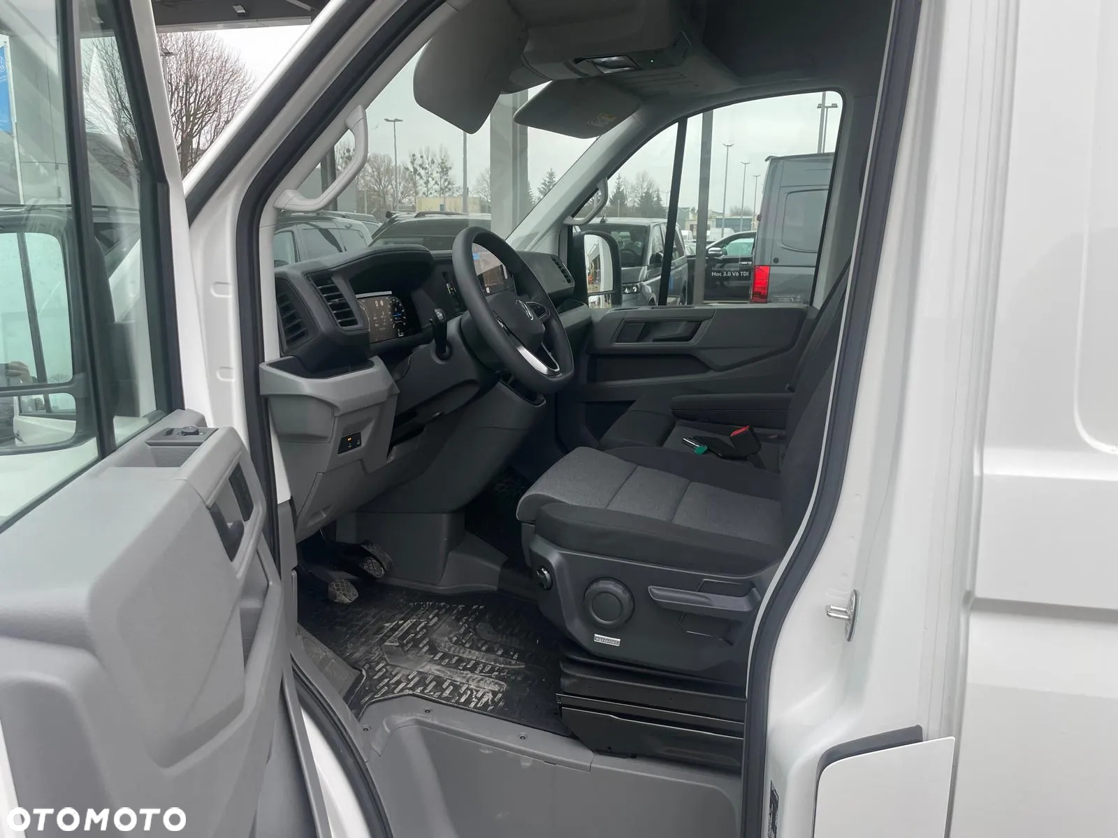 Volkswagen Crafter - 13