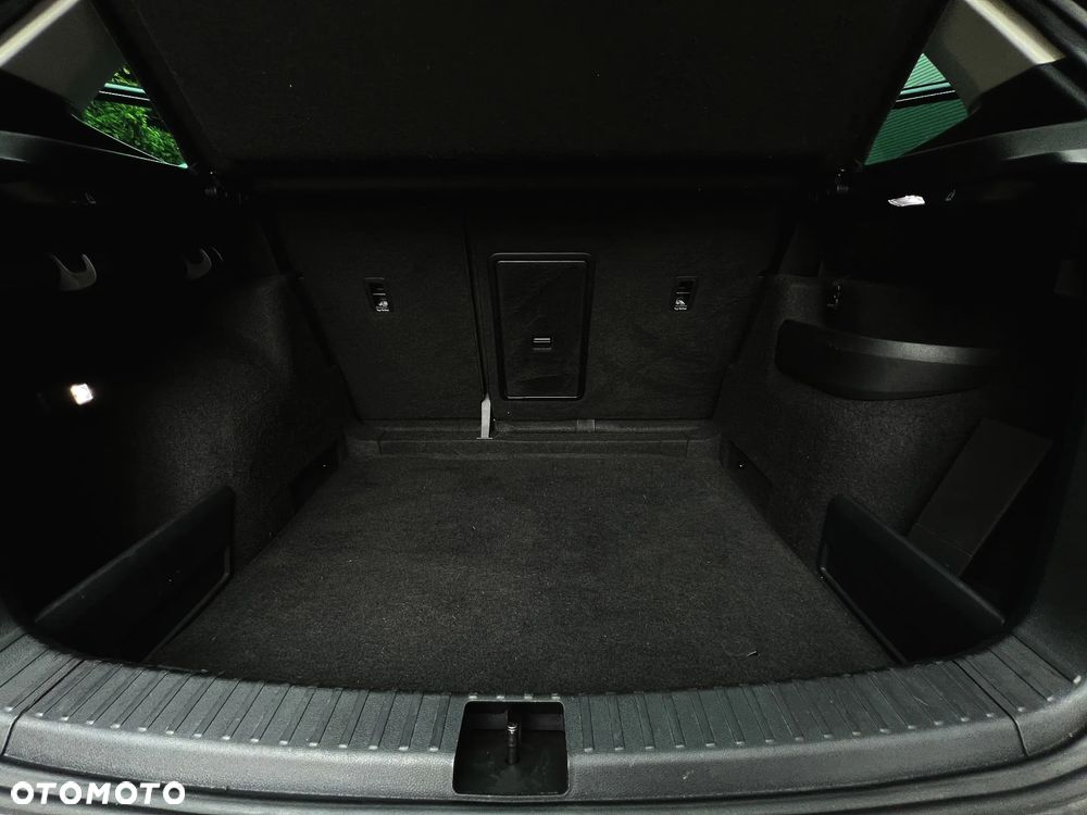 Skoda Karoq 1.6 TDI SCR DSG Style - 37