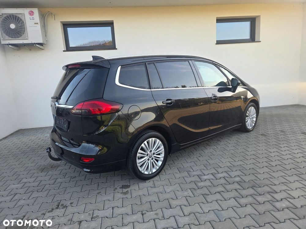 Opel Zafira - 20
