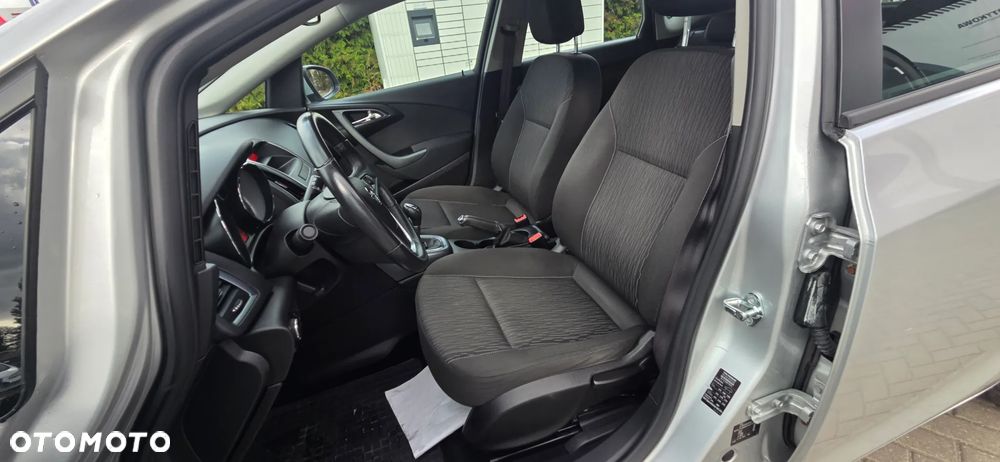 Opel Astra 1.6 CDTI Sport - 29