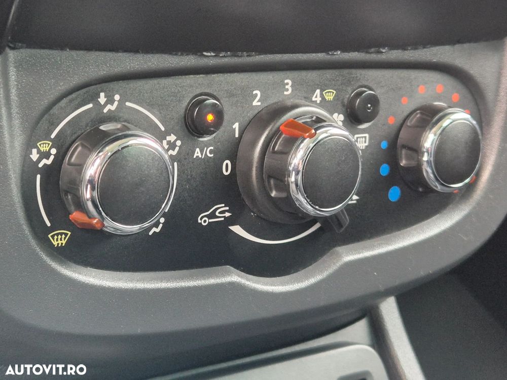 Dacia Duster 1.5 dCi 4x4 Prestige - 15