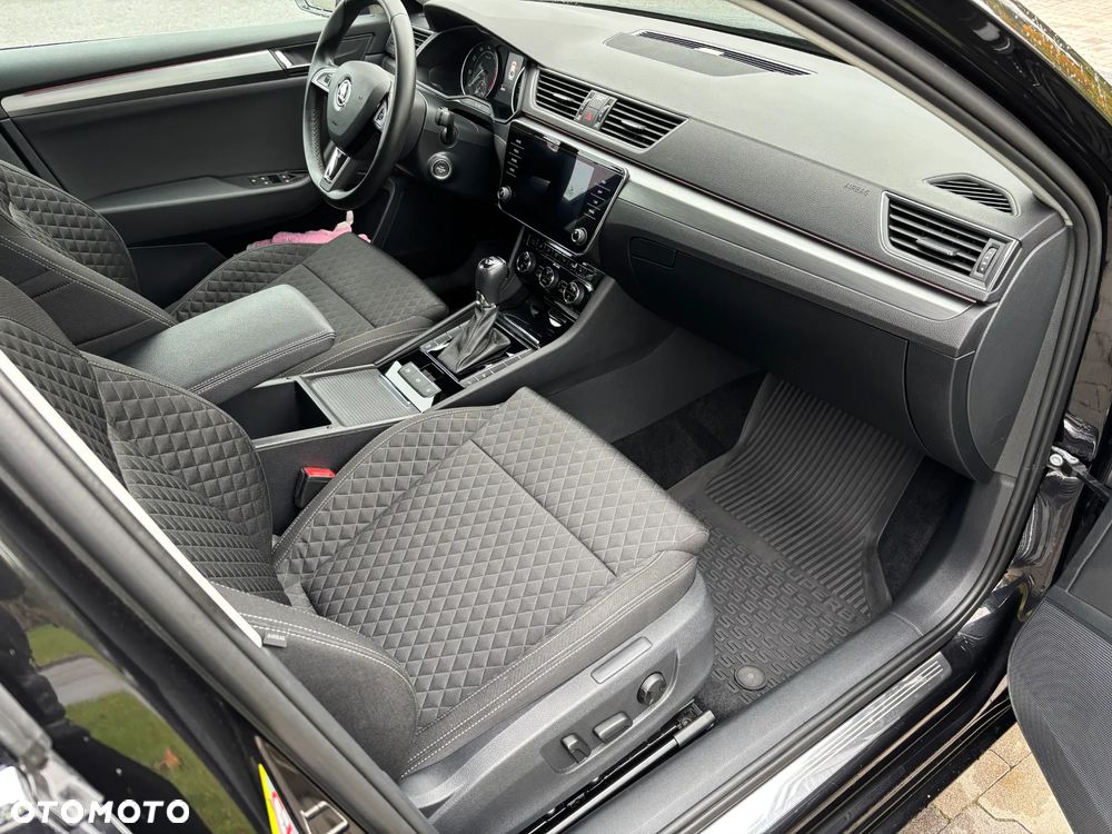 Skoda Superb 1.8 TSI Style DSG - 19