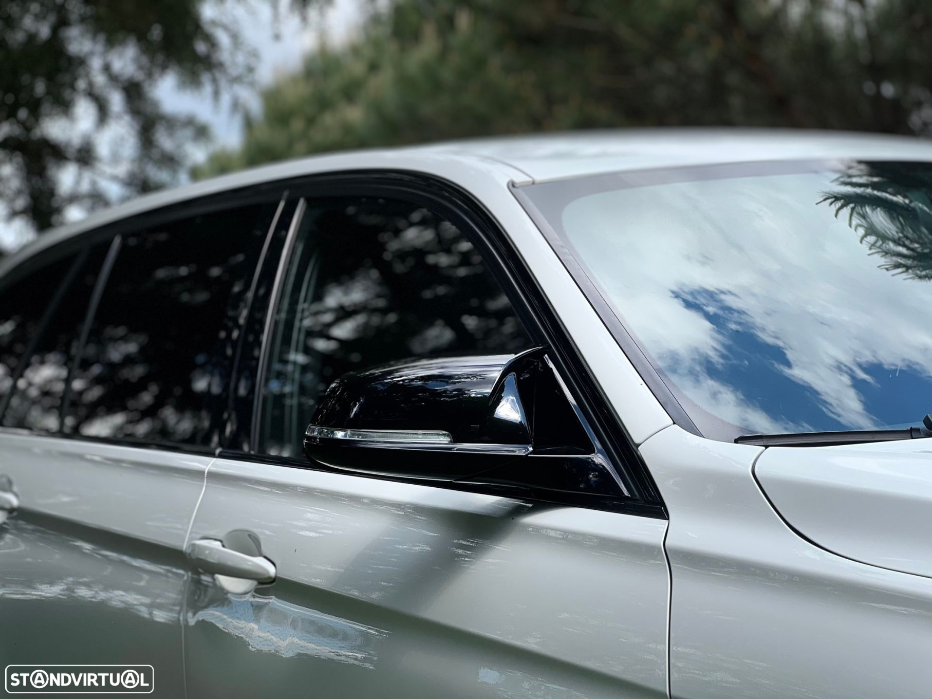 BMW 318 d Touring Pack M - 23