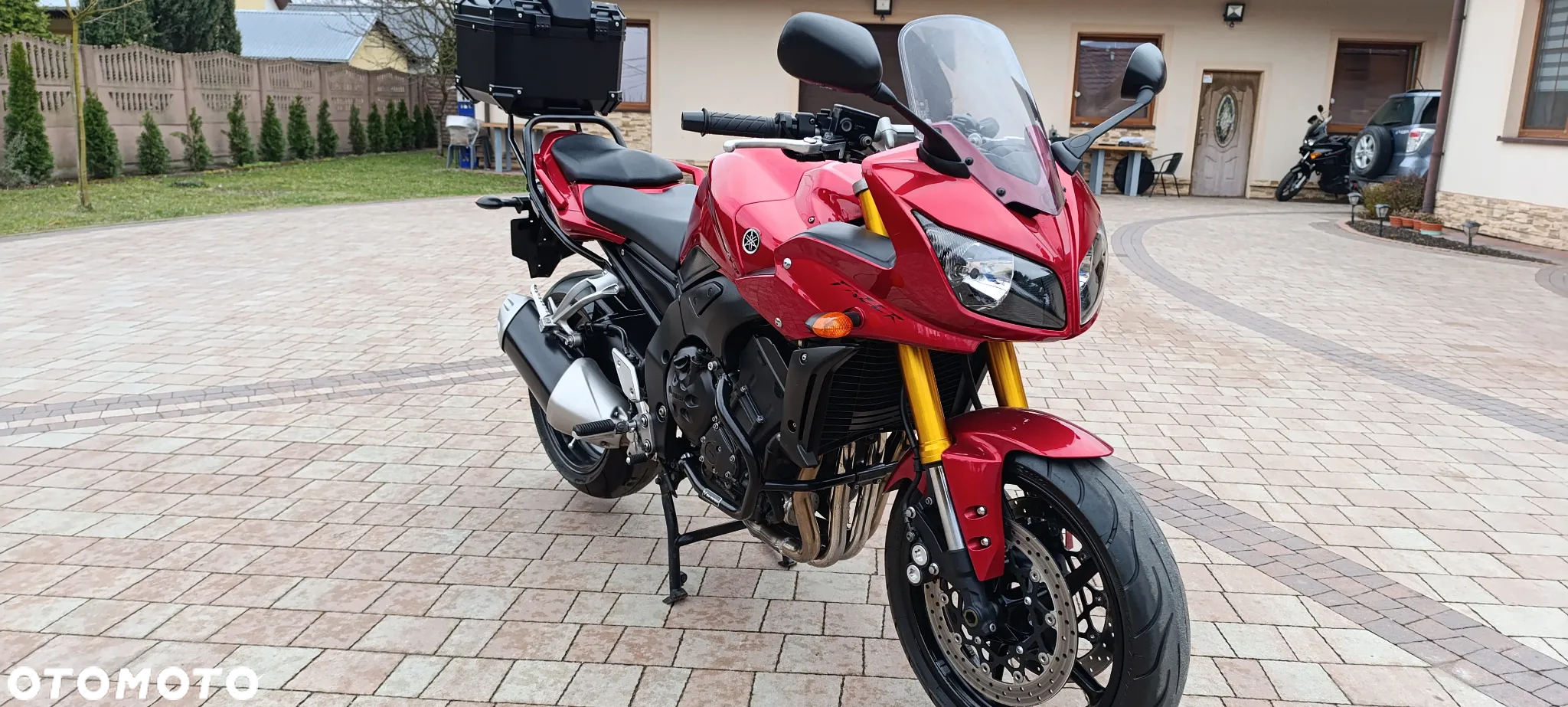 Yamaha FZ - 7