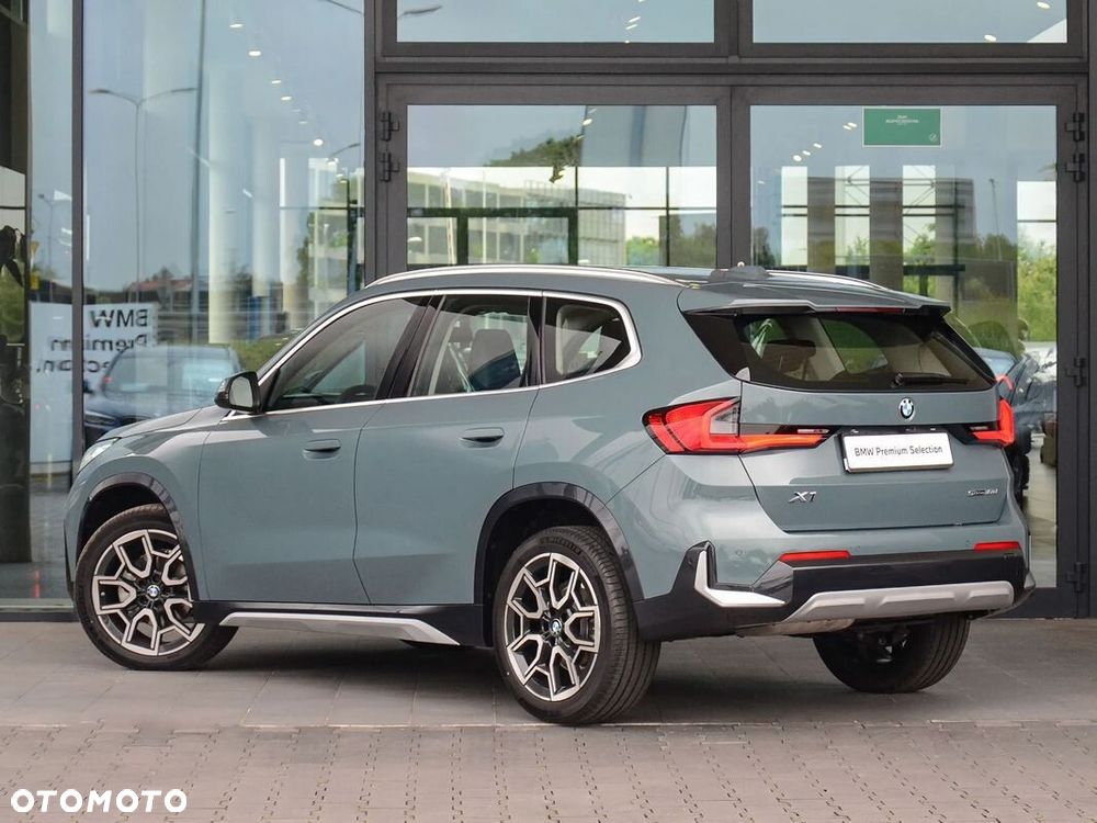 BMW X1 sDrive18d - 9