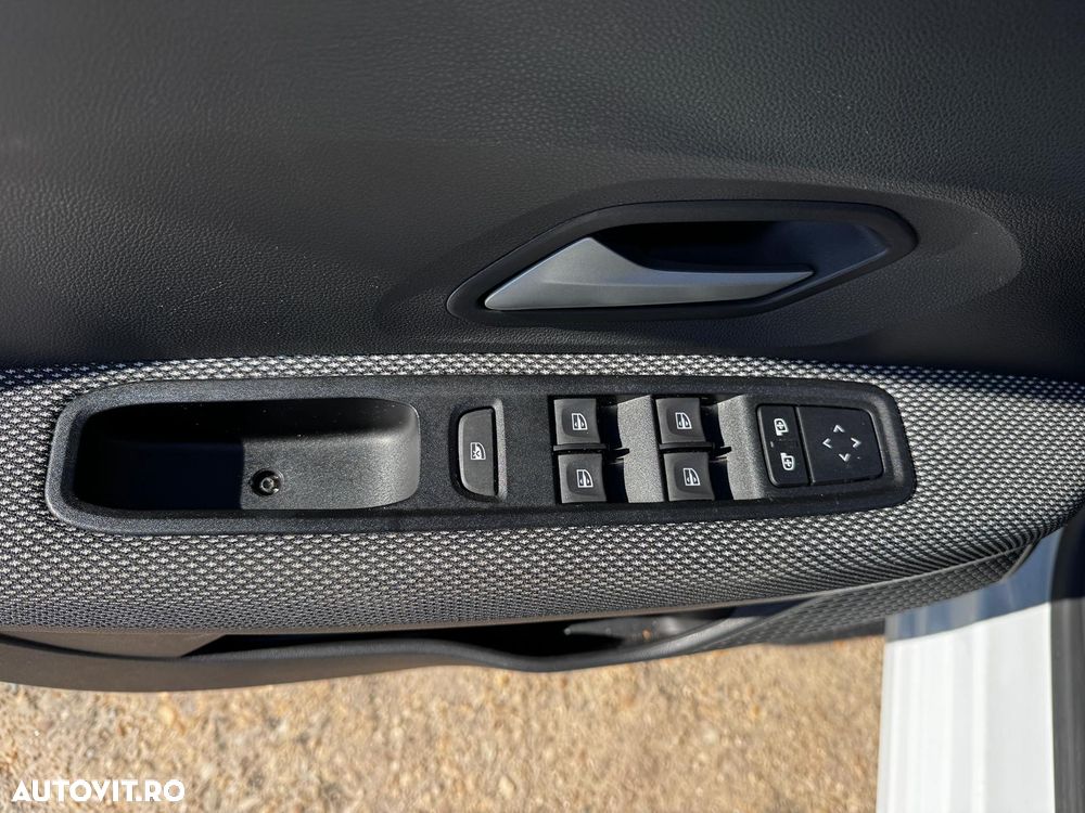 Dacia Logan TCe 90 CVT Comfort - 5