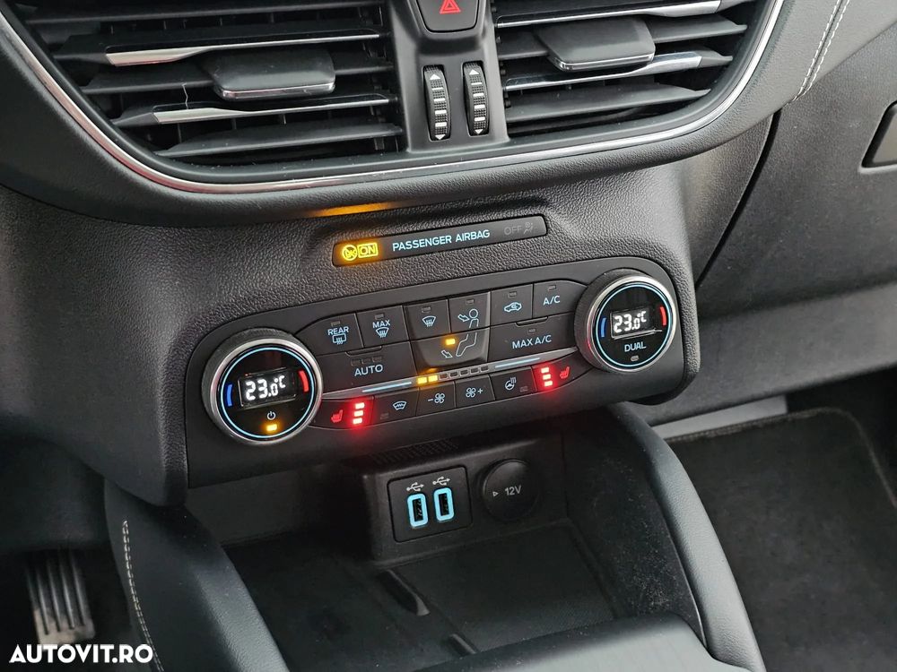 Ford Kuga 2.5 Duratec PHEV Vignale - 31