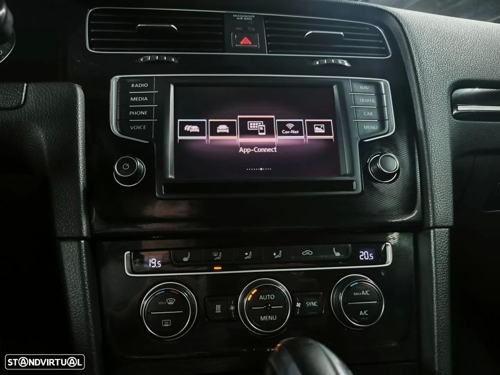 VW Golf 2.0 TDI GTD DSG - 29