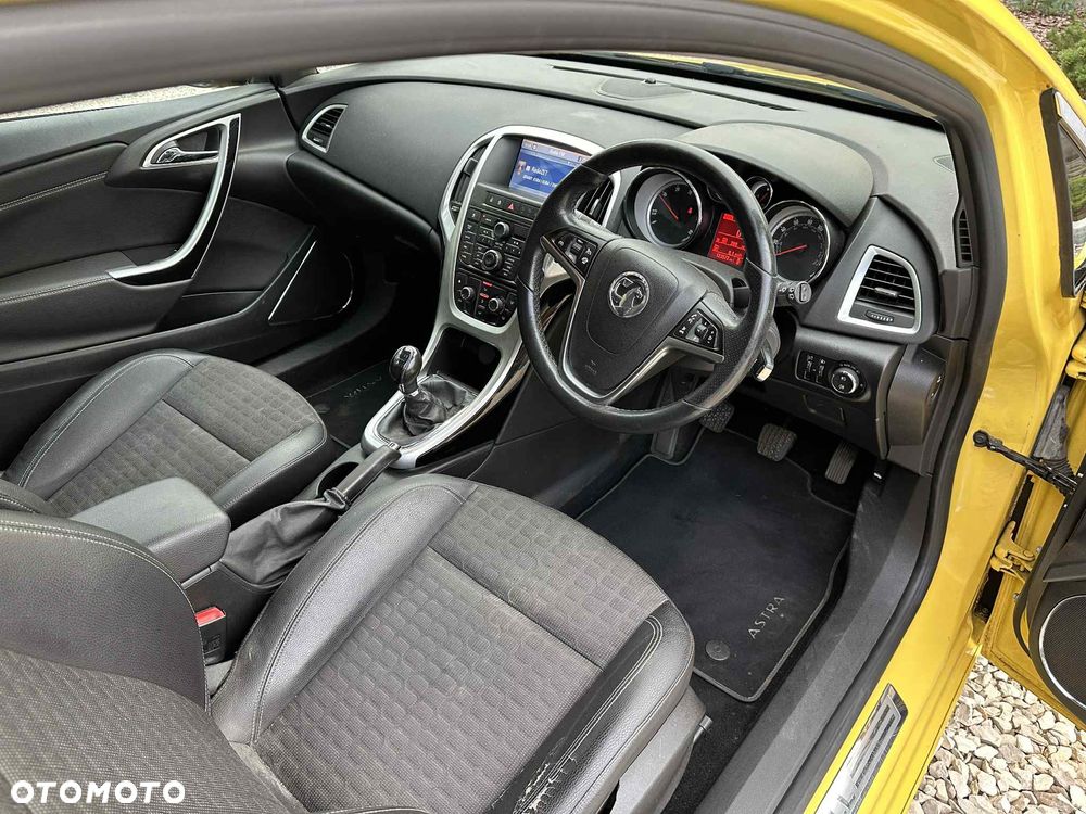 Opel Astra GTC 1.7 CDTI DPF ecoFLEX Start/Stop - 9