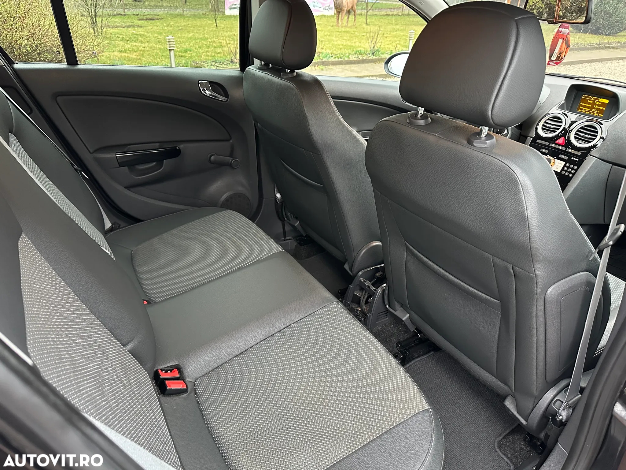 Opel Corsa 1.3 CDTI EcoFlex Cosmo - 29