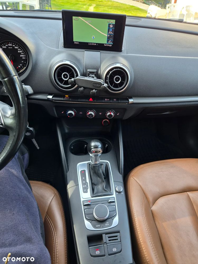 Audi A3 Sportback - 13