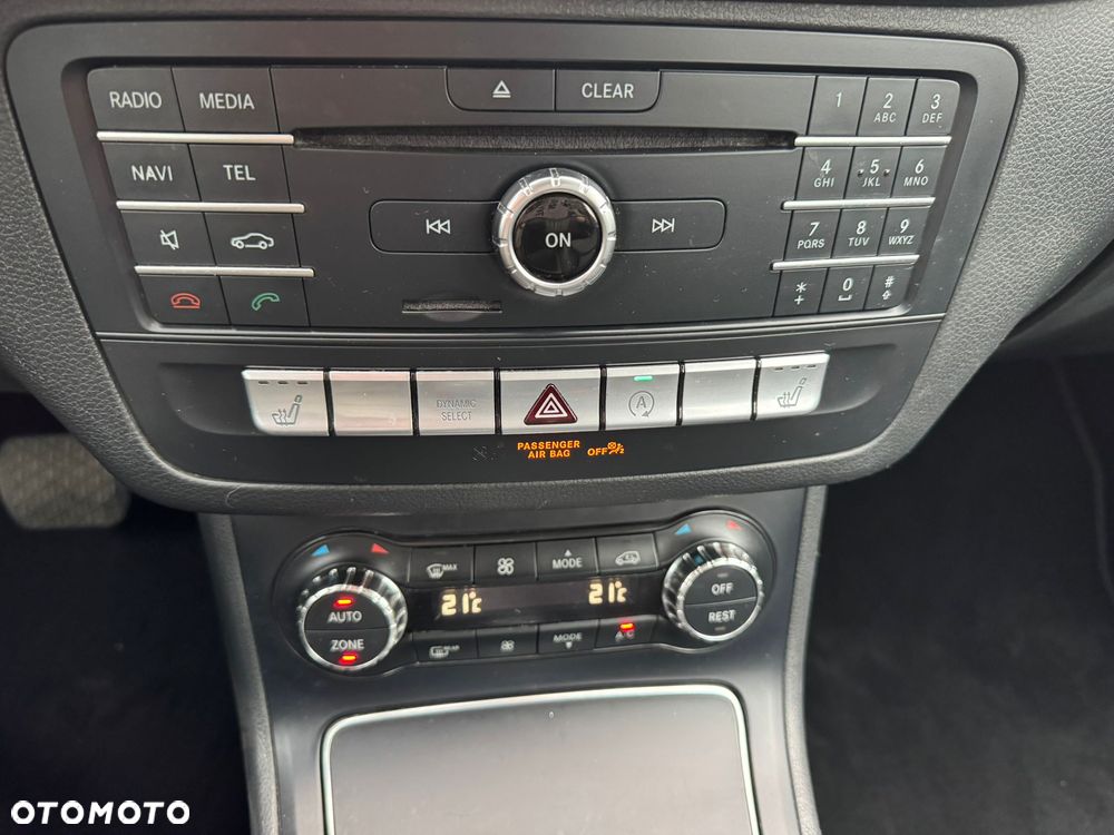 Mercedes-Benz Klasa B 250 4Matic 7G-DCT UrbanStyle Edition - 22