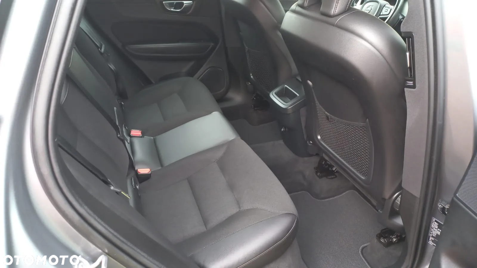 Volvo XC 60 D4 Geartronic Momentum - 16