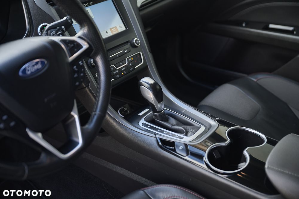 Ford Mondeo 2.0 TDCi STart-Stopp PowerShift-Aut ST-Line - 27
