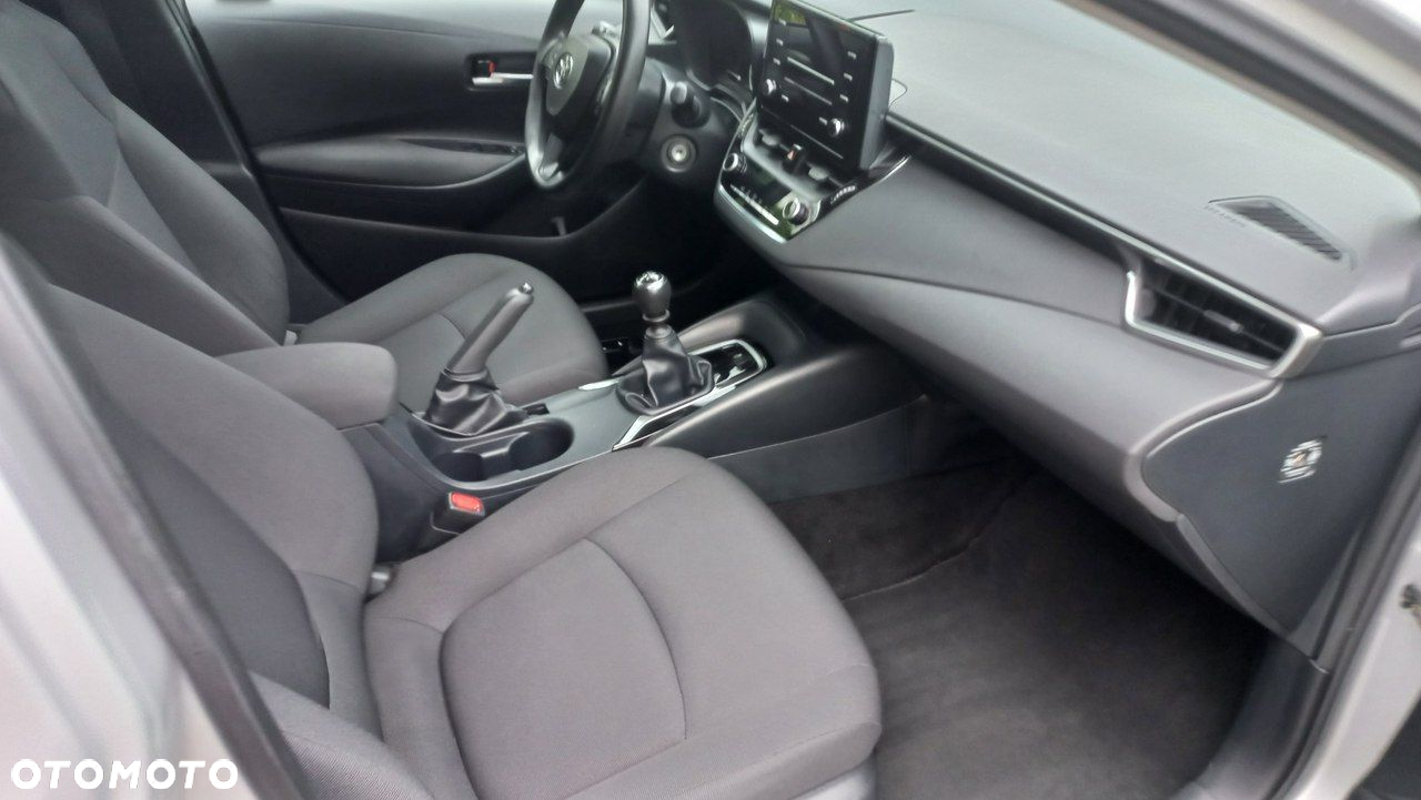 Toyota Corolla - 29