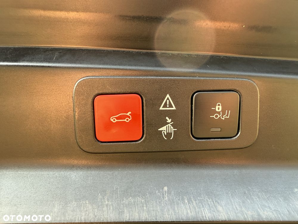 Peugeot 5008 1.5 BlueHDi GT S&S EAT8 - 39