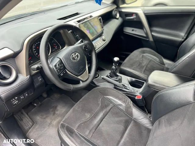 Toyota RAV4 2.0 D-4D 4WD Comfort - 10