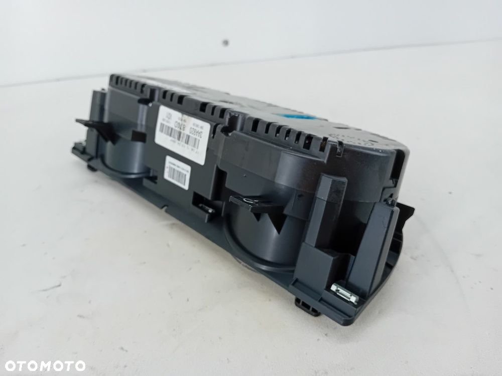 LICZNIK VW PASSAT B7 3AA920870D 2.0 TDI - 5