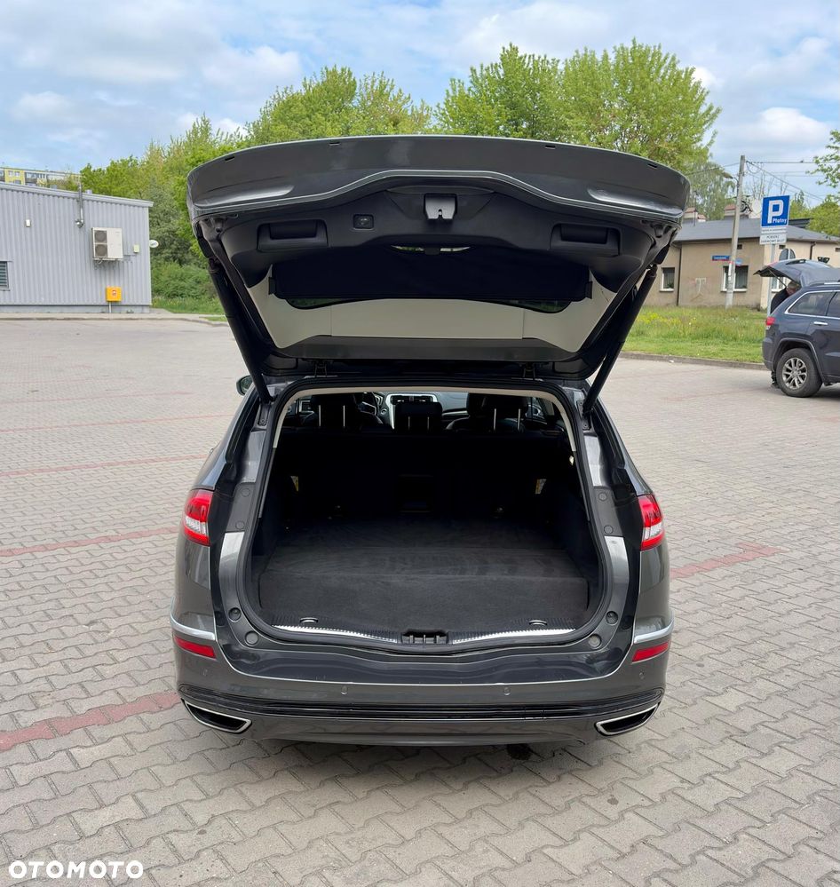 Ford Mondeo SW 2.0 Hybrid Vignale - 8