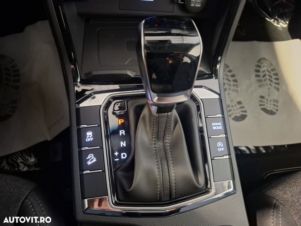 SsangYong Korando - 18