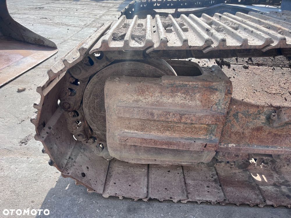 Volvo EC300EL - 11