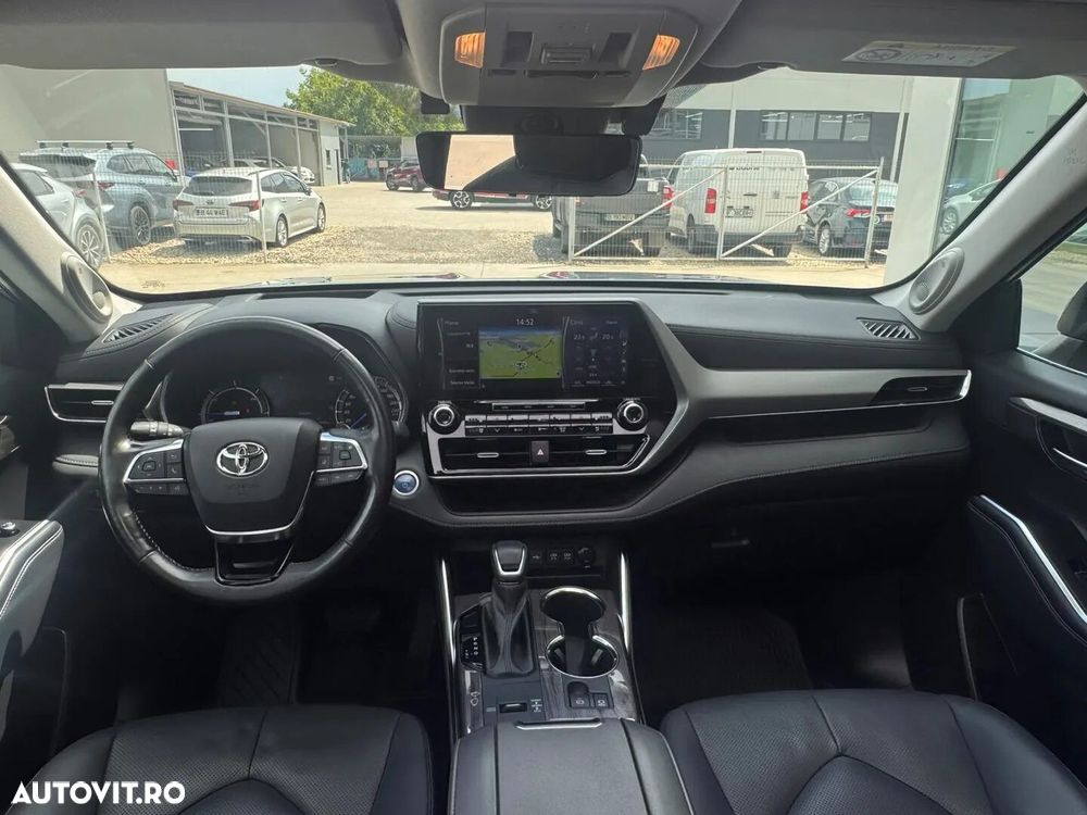 Toyota Highlander 2.5 L Dynamic Force 248CP Luxury Metallic - 14