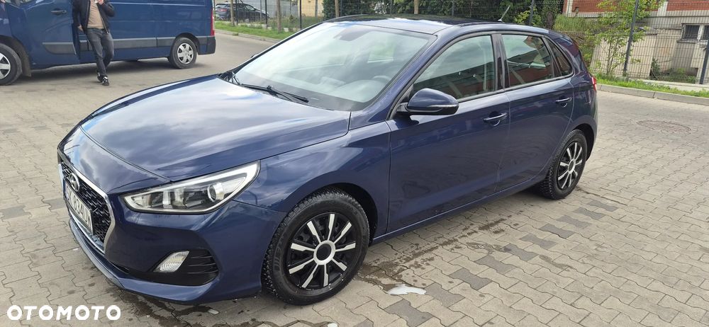 Hyundai i30 1.4 Classic + - 6