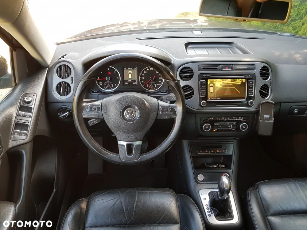Volkswagen Tiguan 2.0 TDI DPF 4Motion BlueMotion Technology DSG Sport & Style - 24