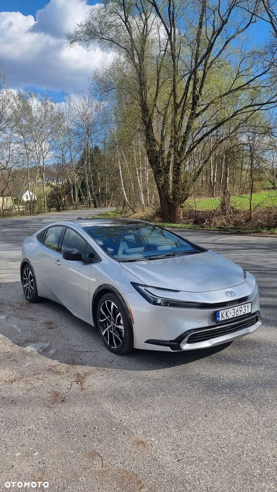 Toyota Prius Hybrid Executive - 3