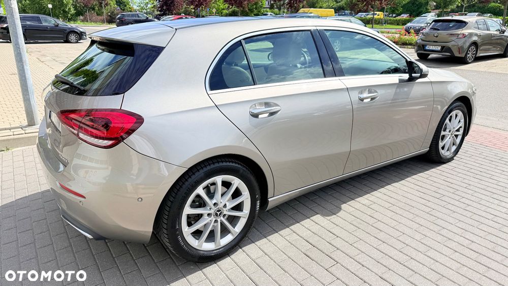 Mercedes-Benz Klasa A 220 4-Matic 7G-DCT - 4