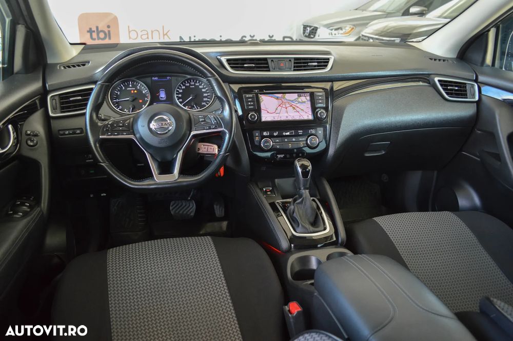 Nissan Qashqai 1.3 157CP 2WD DCT N-Connecta - 29