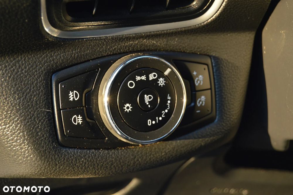 Ford B-MAX - 14