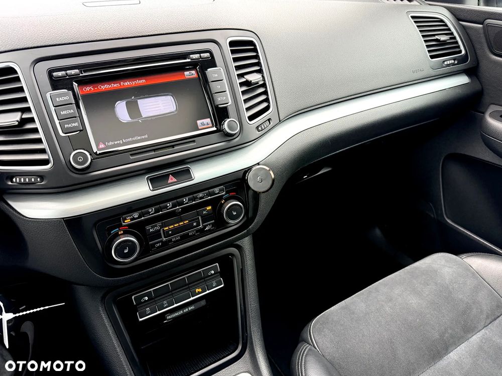 Volkswagen Sharan 2.0 TDI DSG Blue Motion Highline - 20