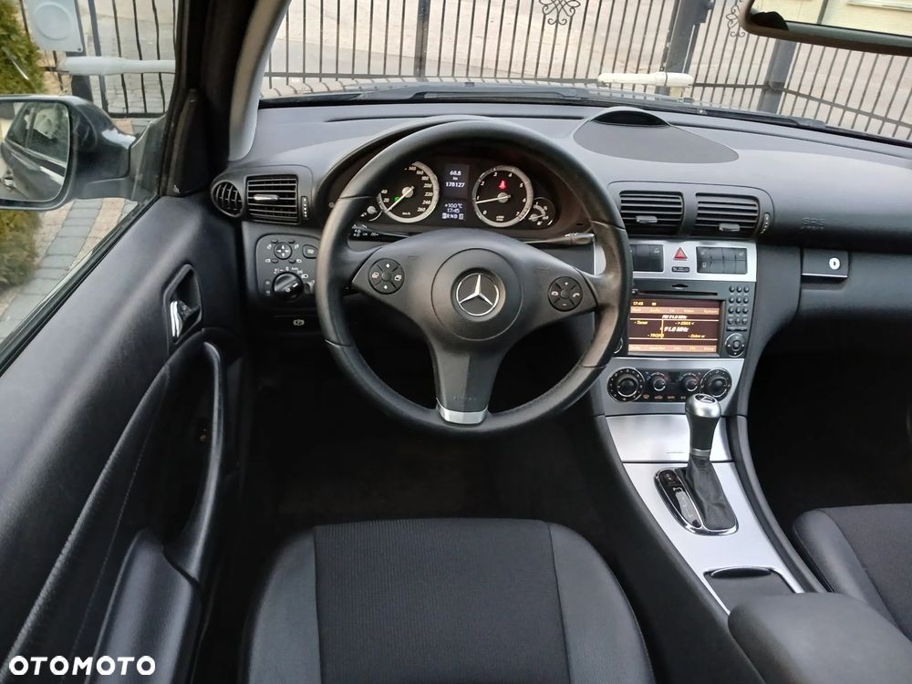 Mercedes-Benz CLC - 22