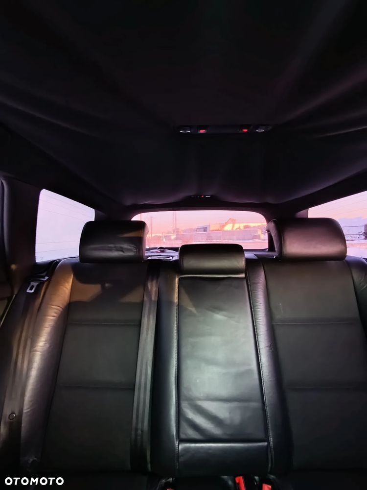 Audi A4 Avant 2.0 TDI Multitronic - 5