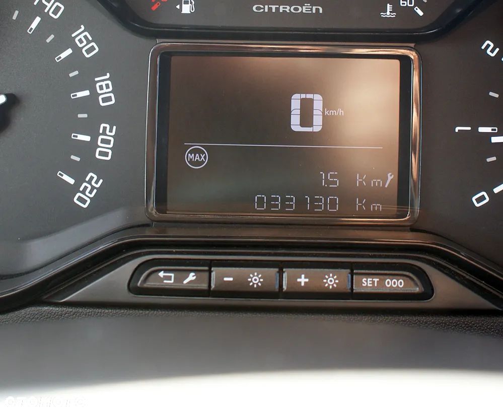 Citroën C3 BlueHDi 100 S&S FEEL - 11