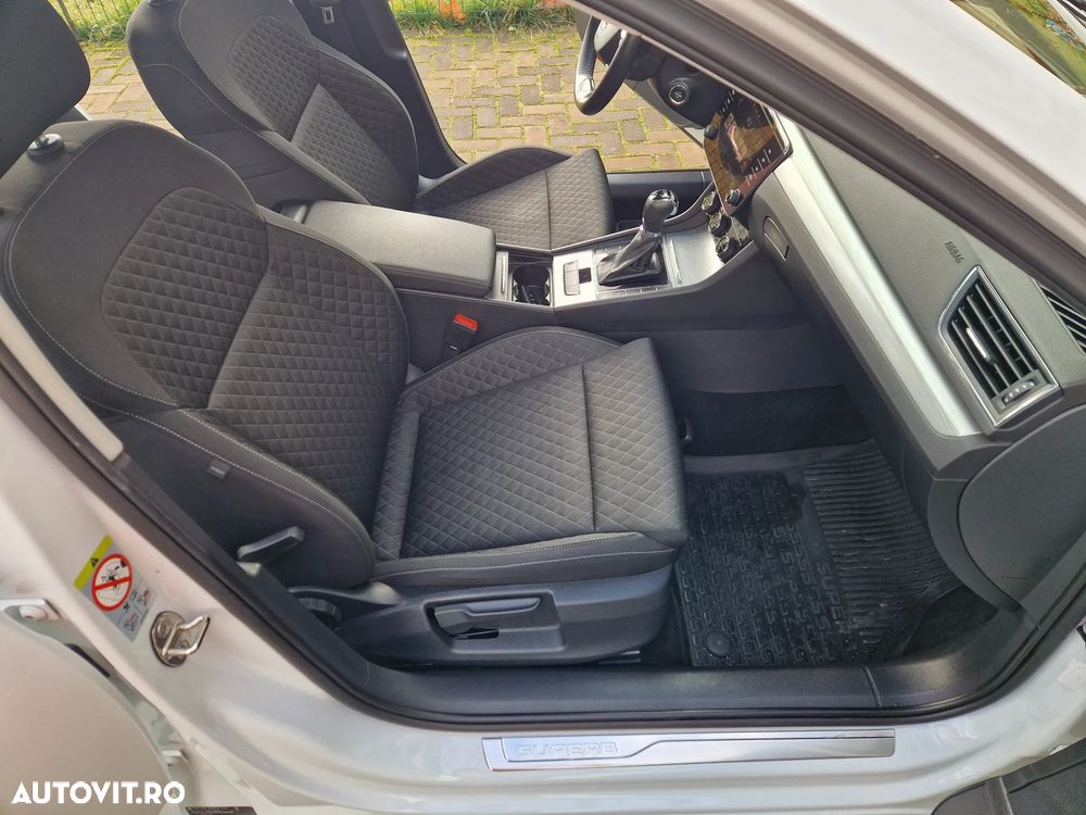 Skoda Superb 2.0 TDI DSG Ambition - 20