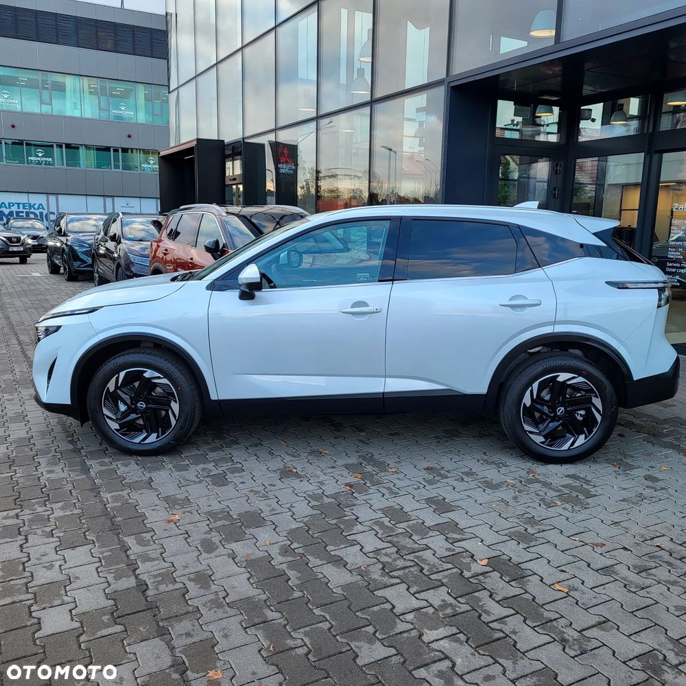 Nissan Qashqai 1.3 DIG-T MHEV N-Connecta Xtronic - 4