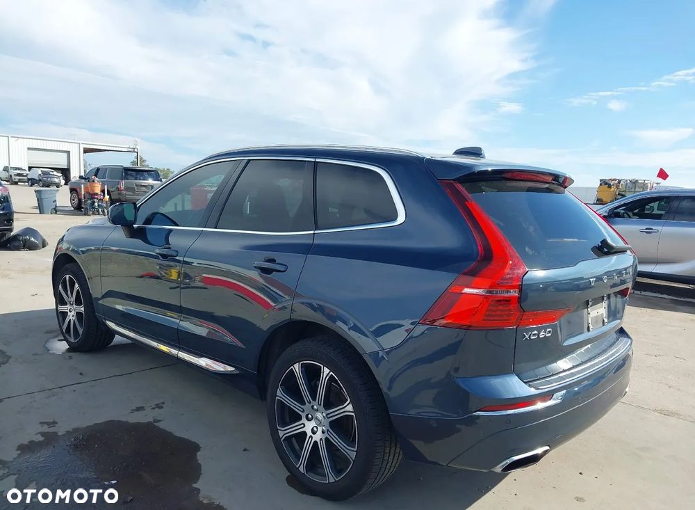 Volvo XC 60 - 3