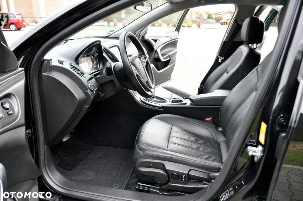 Opel Insignia - 21