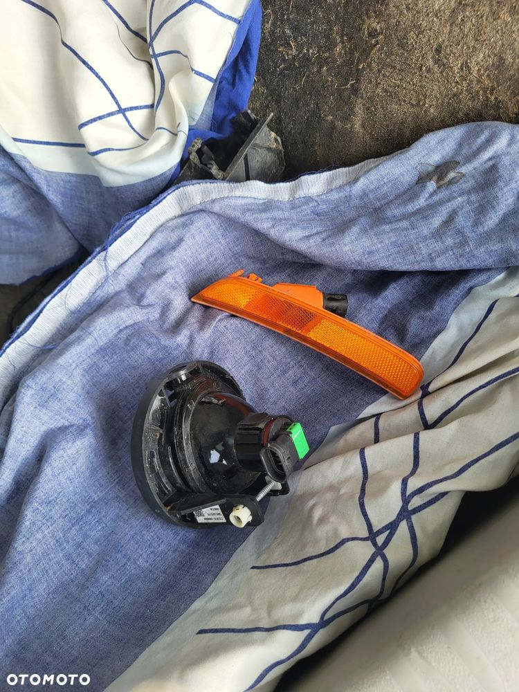 Chrysler Pacifica - 20