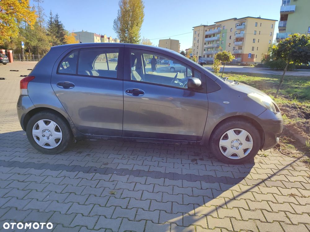 Toyota Yaris 1.33 Sol - 4