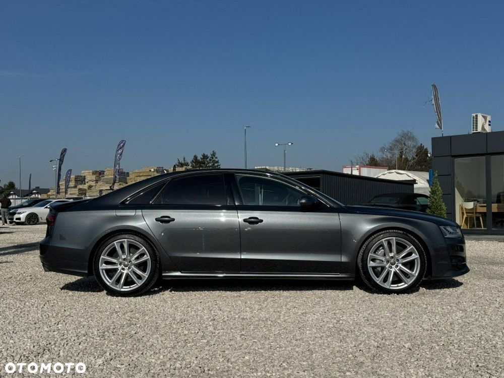 Audi S8 Plus 4.0 TFSI Quattro - 3