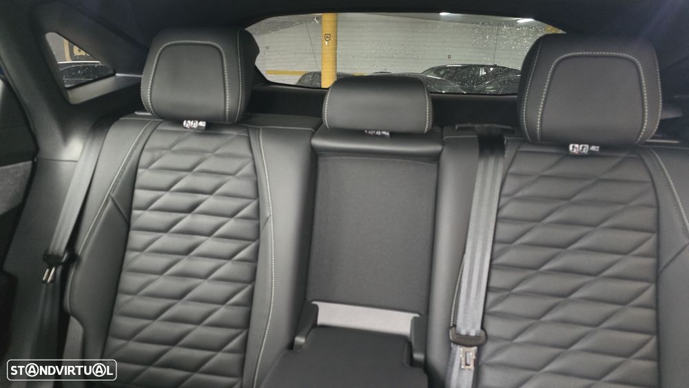 Peugeot E-3008 GT - 21