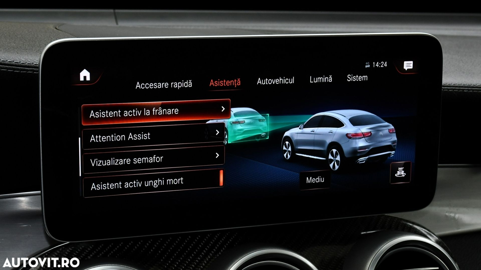 Mercedes-Benz GLC Coupe 300 e 4Matic 9G-TRONIC AMG Line - 17