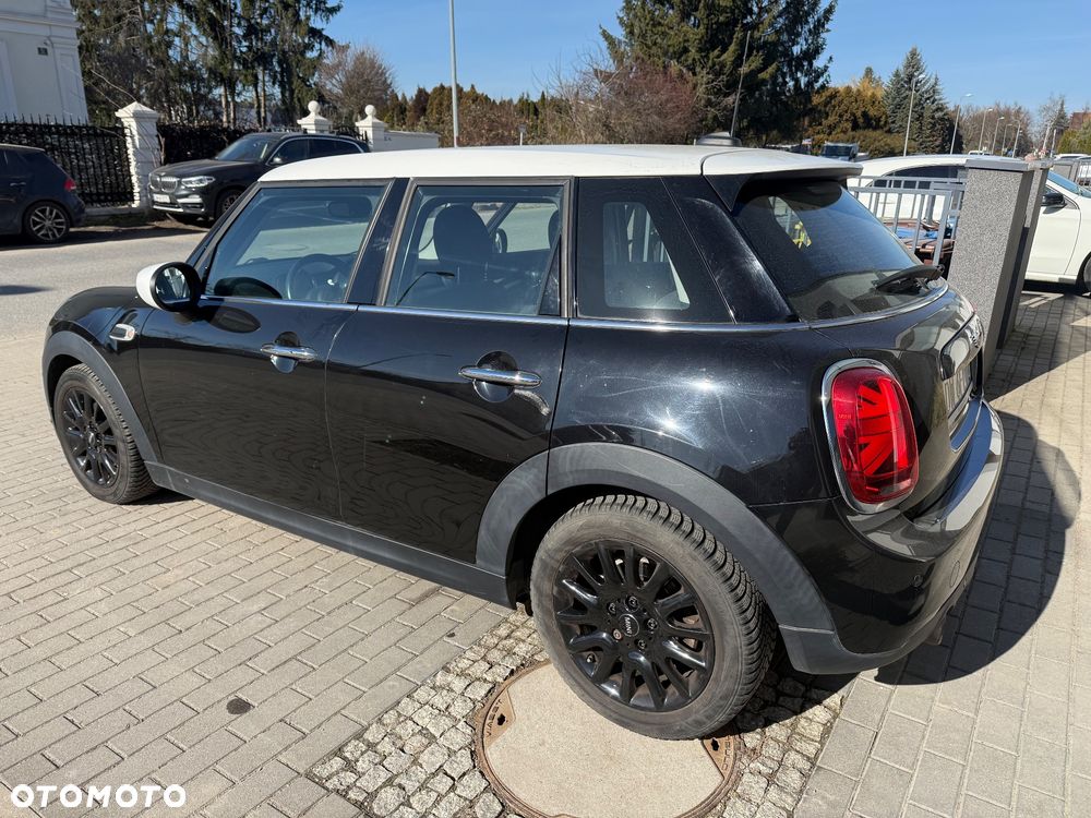 MINI Cooper Standard - 12