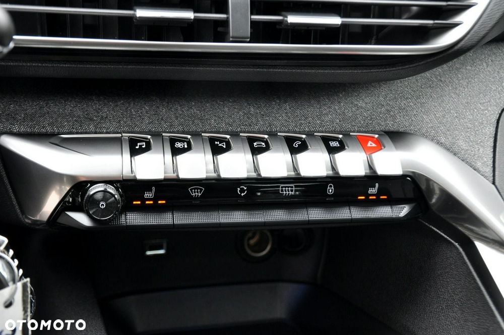 Peugeot 3008 - 34