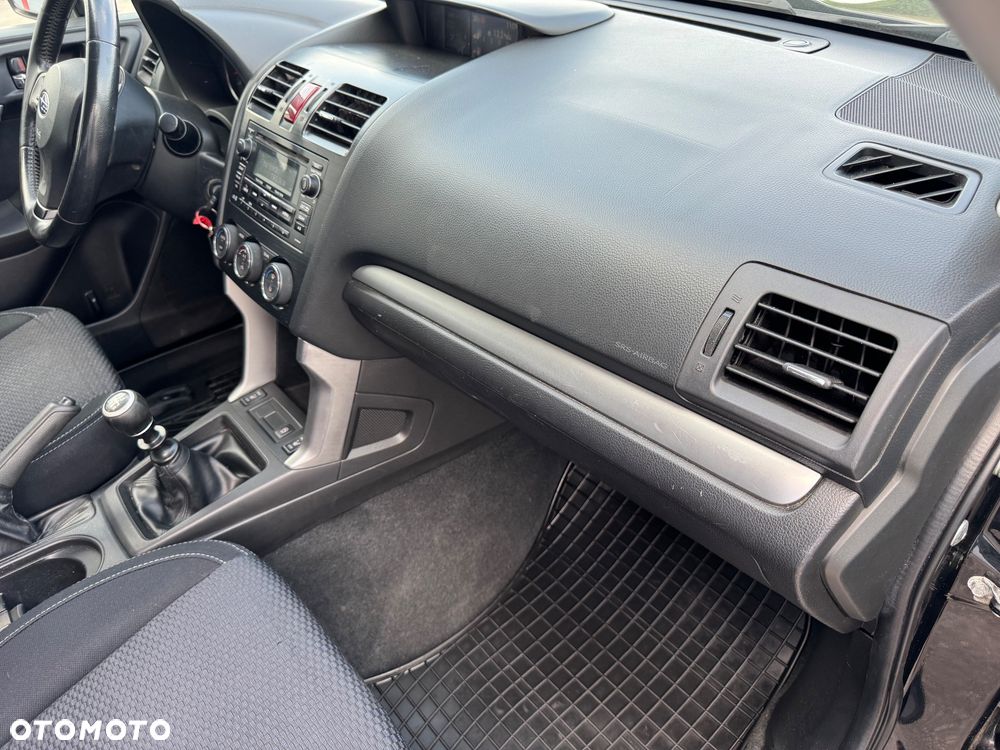 Subaru Forester 2.0X Trend - 20