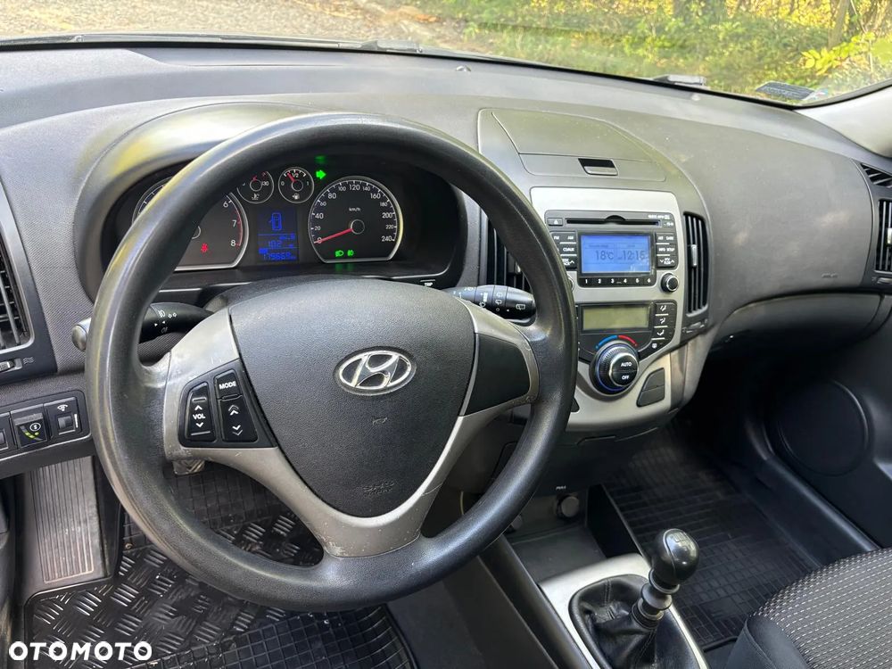 Hyundai i30 1.4 Comfort - 16