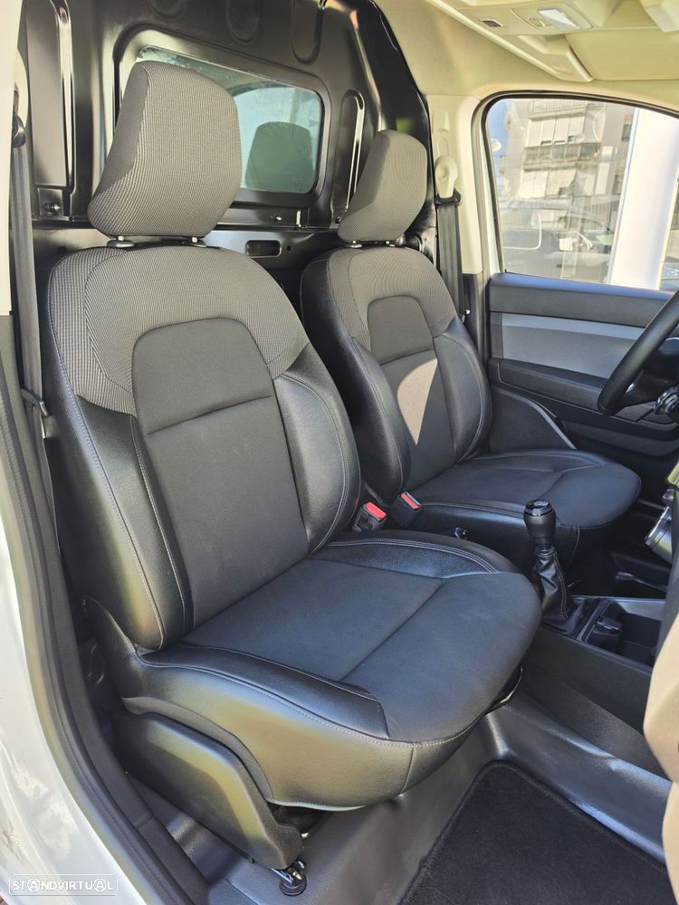 Renault Express 1.5 Blue dCi Advance - 24